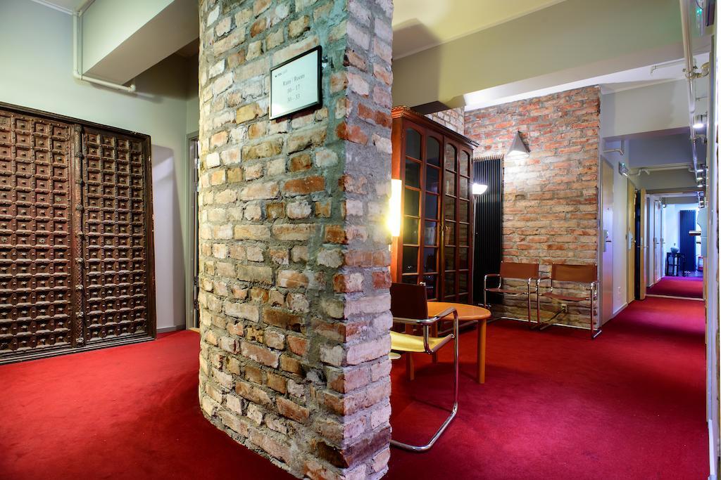 Rex Petit Hotel